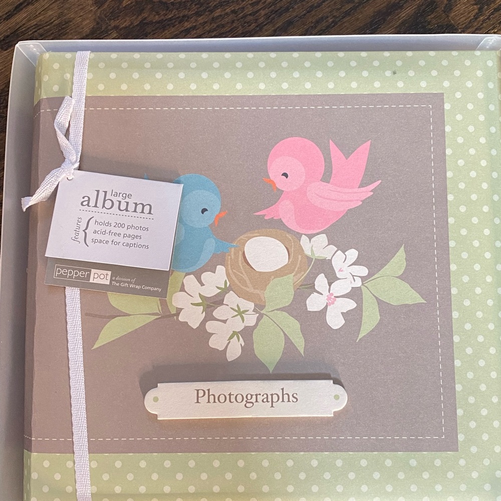 Pepper Pot Baby Photo Album Nesting Birds 200 photos